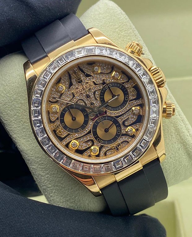 Watch Master Lab Custom pave dial and diamonds bezel